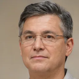 james whitemore - Packaging expert